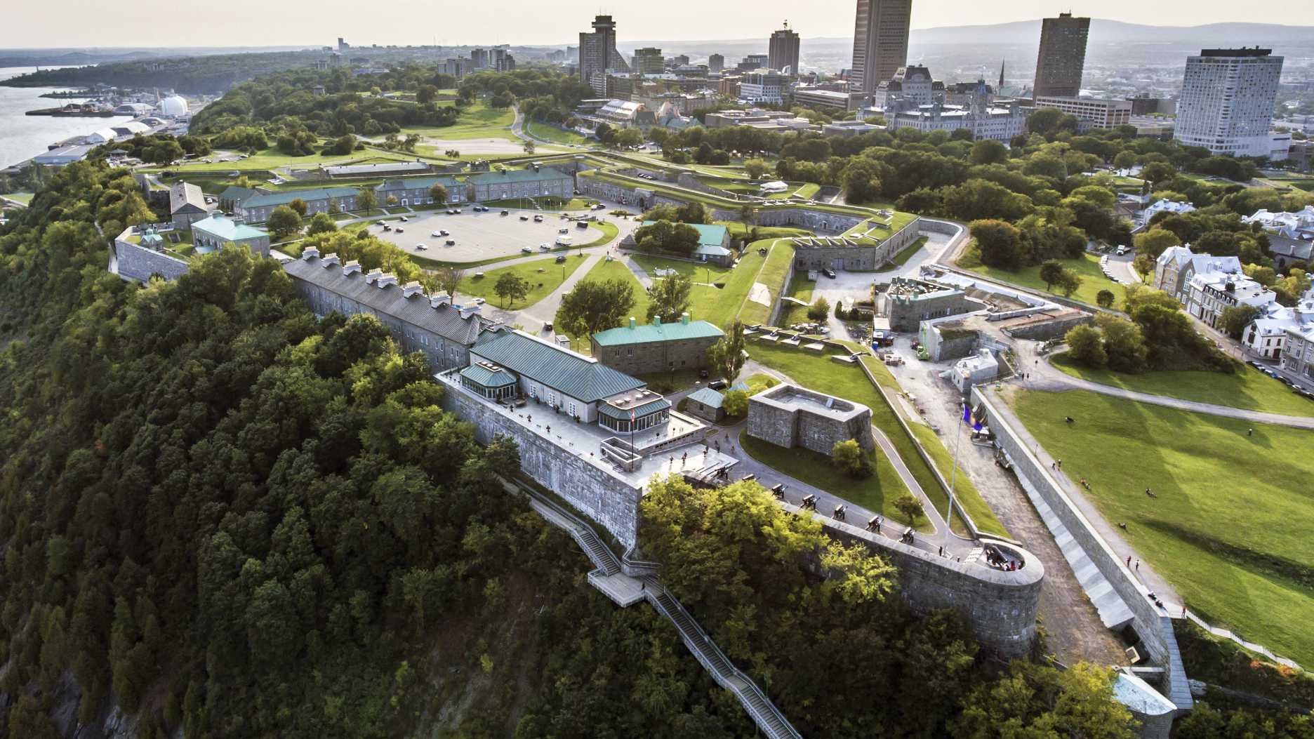 vue du ciel sur la citadelle de québec