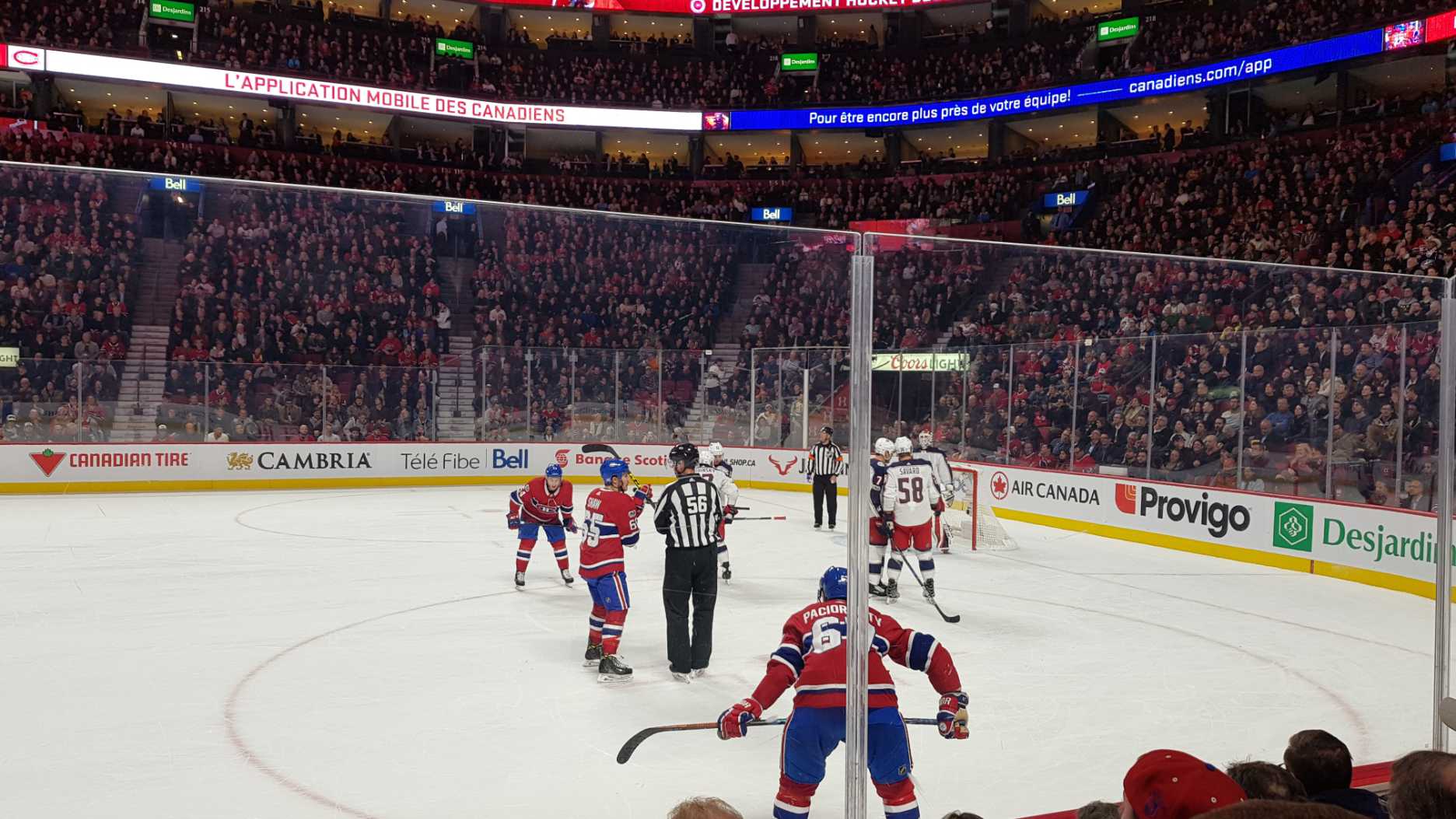 match de hockey des canadiens au centre bell à montréal